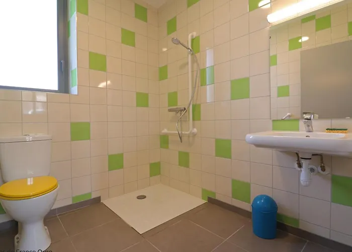 Independant Adapte Pmr A - Fr-1-497-234 * Lonlay-l'Abbaye